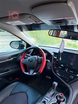 تۆیۆتا کامری